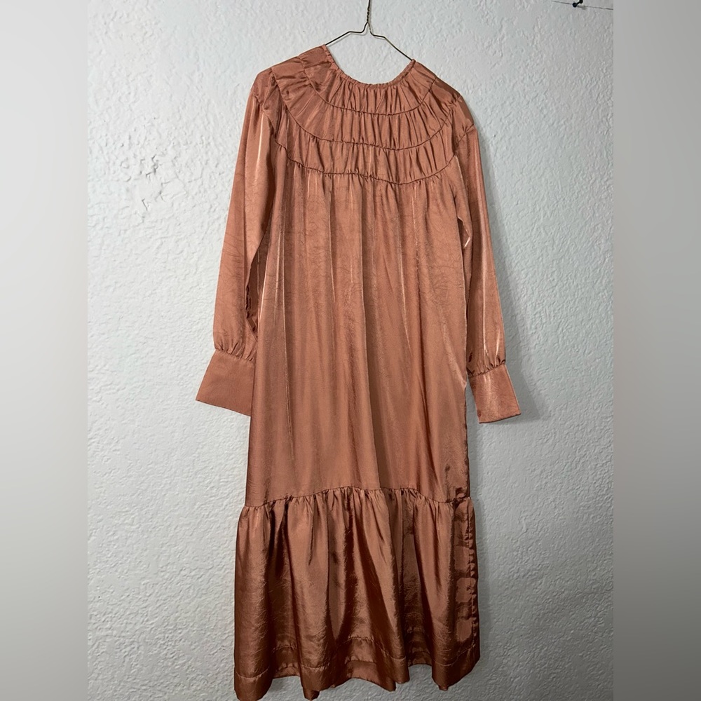 Long sleeve midi dress